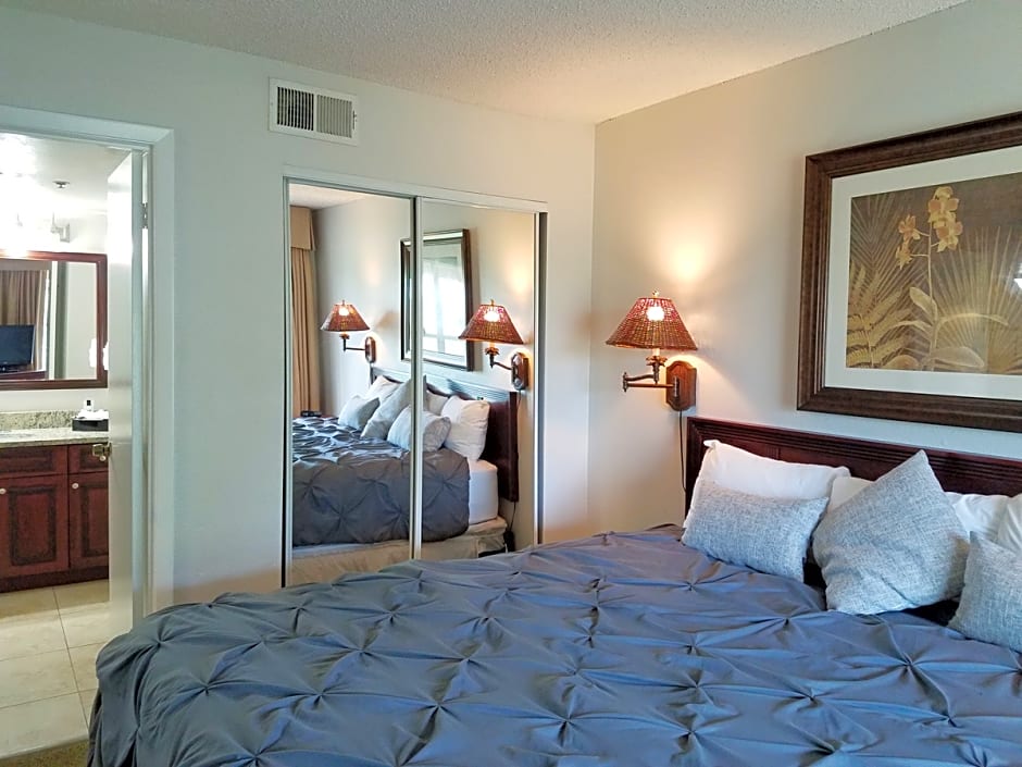 Parc Corniche Condominium Suites