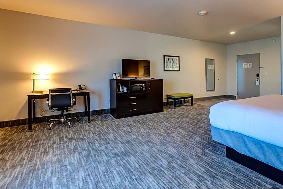 Holiday Inn Express & Suites Gatesville By IHG