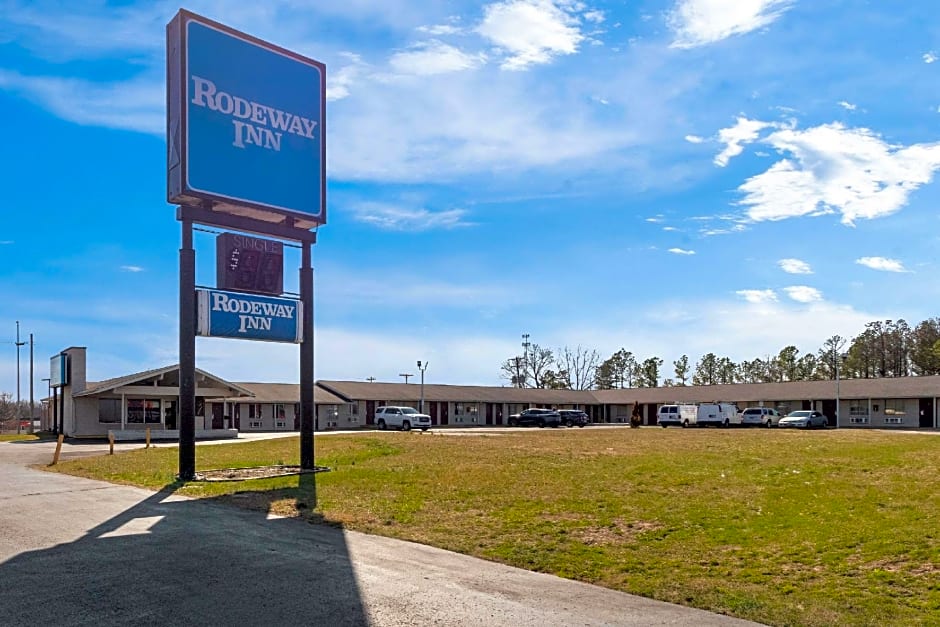 Rodeway Inn Dickson