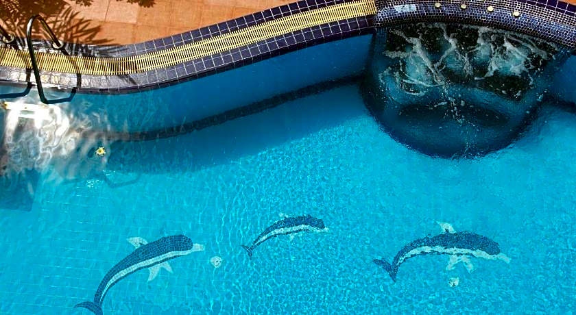 Kata Sea View Villas