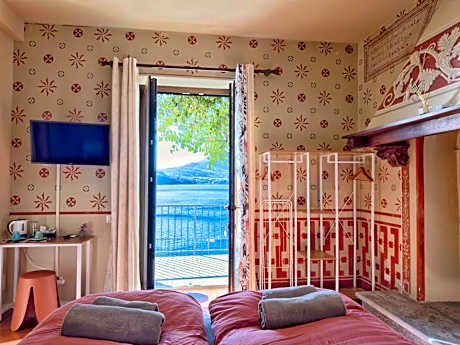 Double Room with Lake View