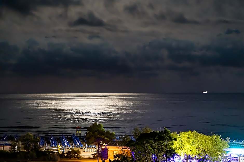 Mediterranee Family Hotel & Spa