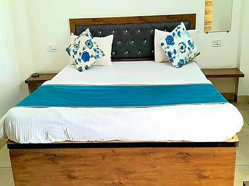 FabExpress Gulmohar Grande