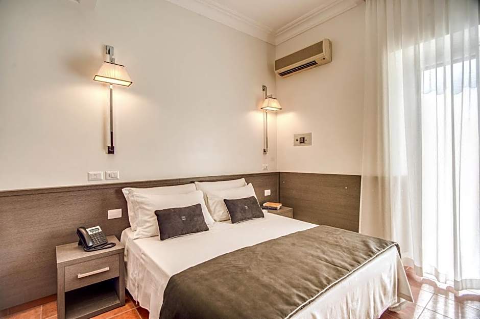 Hotel Mirti