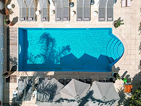 Hôtel La Villa Juan Beach
