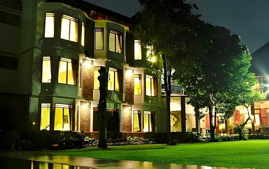 Sandalwood Boutique Hotel