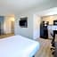Hawthorn Extended Stay by Wyndham Panama City Beach