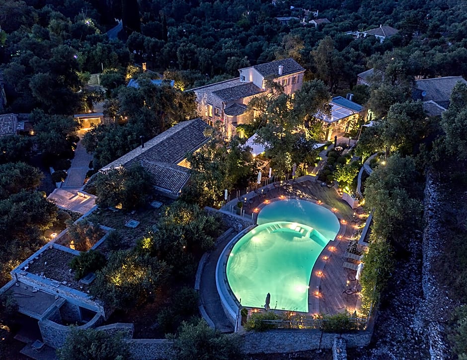 Torri e Merli, Paxoi