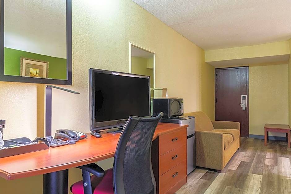 Quality Inn Baytown - Houston East