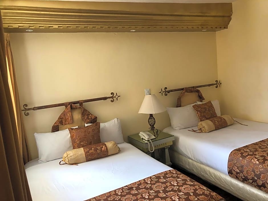 Hotel Elena