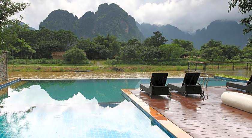 Inthira Vang Vieng