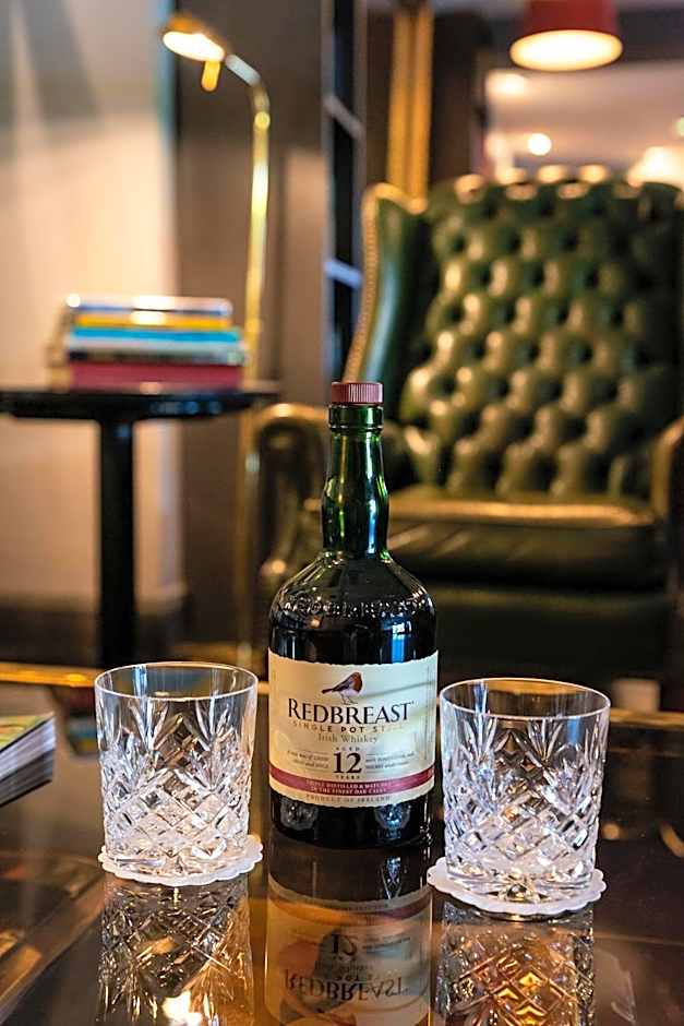 Cliffs of Moher Hotel