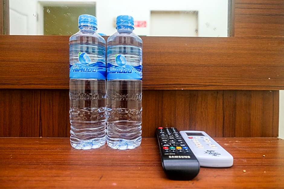 RedDoorz @ Teratai Homestay Medan Amplas