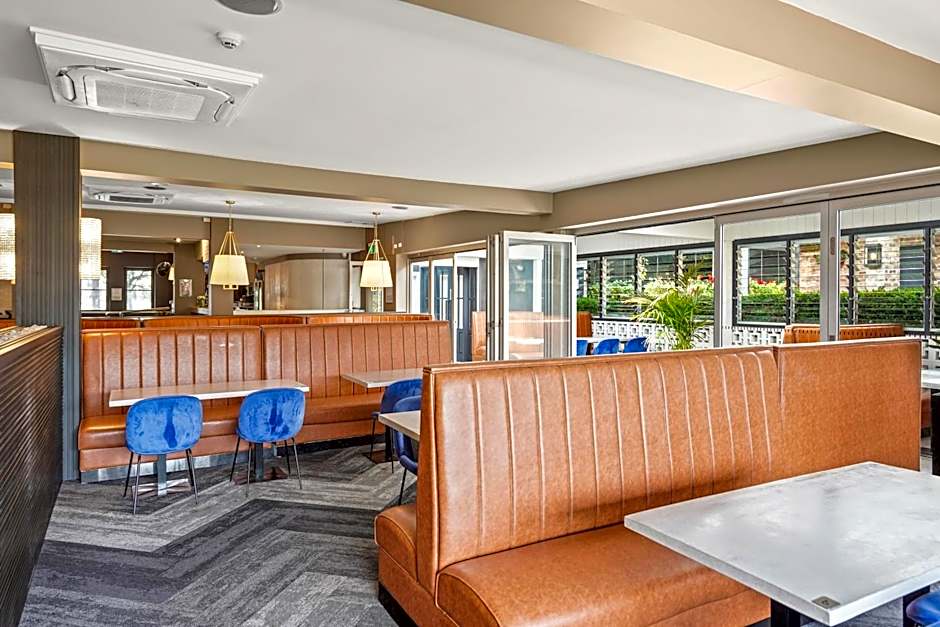 Grand Hotel and Studios