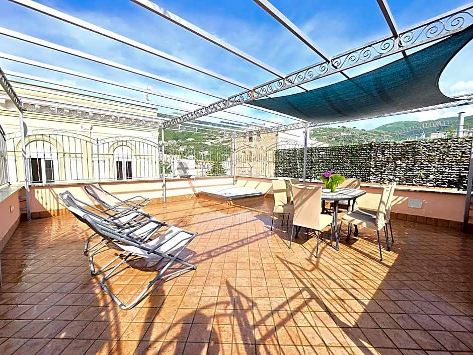 Starview Apartment - Comfy Apt by the center