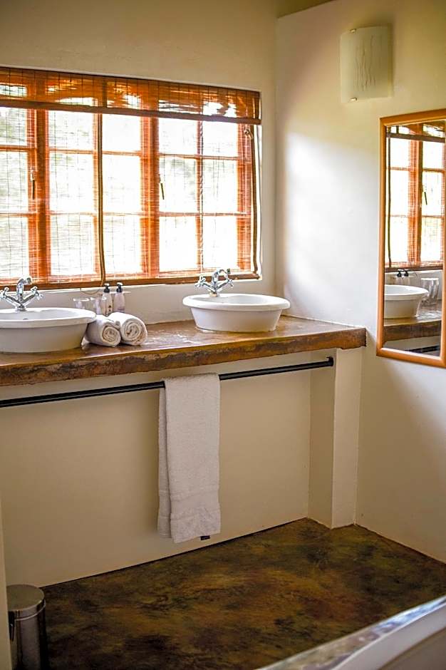 Madi a Thavha Mountain Lodge