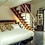 Hotel B Lodge