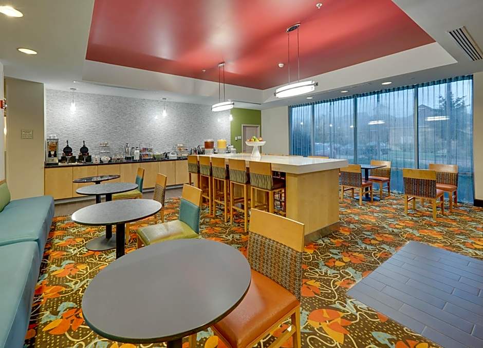 La Quinta Inn & Suites by Wyndham Starkville