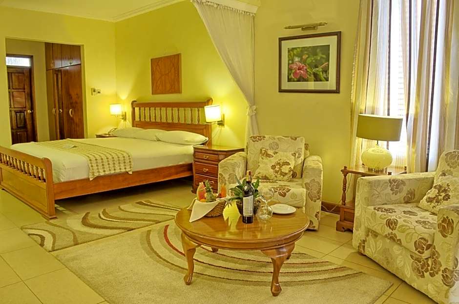 Sovereign Hotel