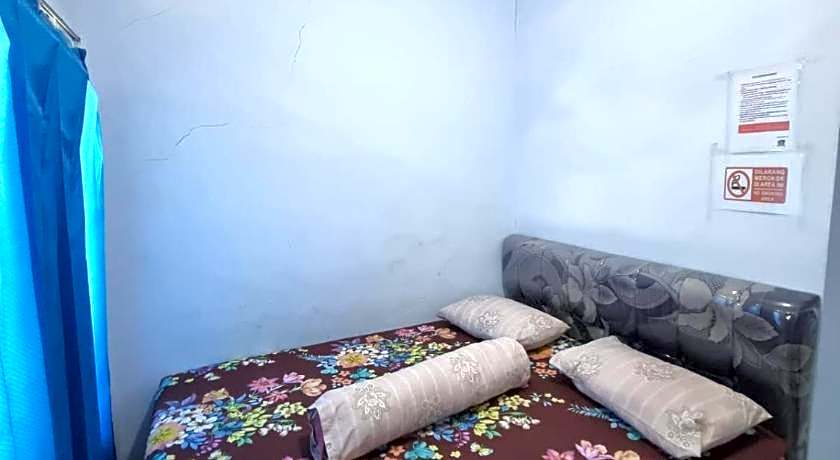 Hotel O New Asembagus 3