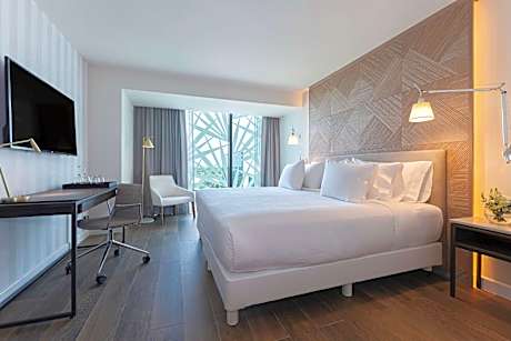 Premium Double Room Free Parking Promo with breakfast