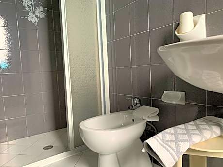 Standard Single Room with Sea View