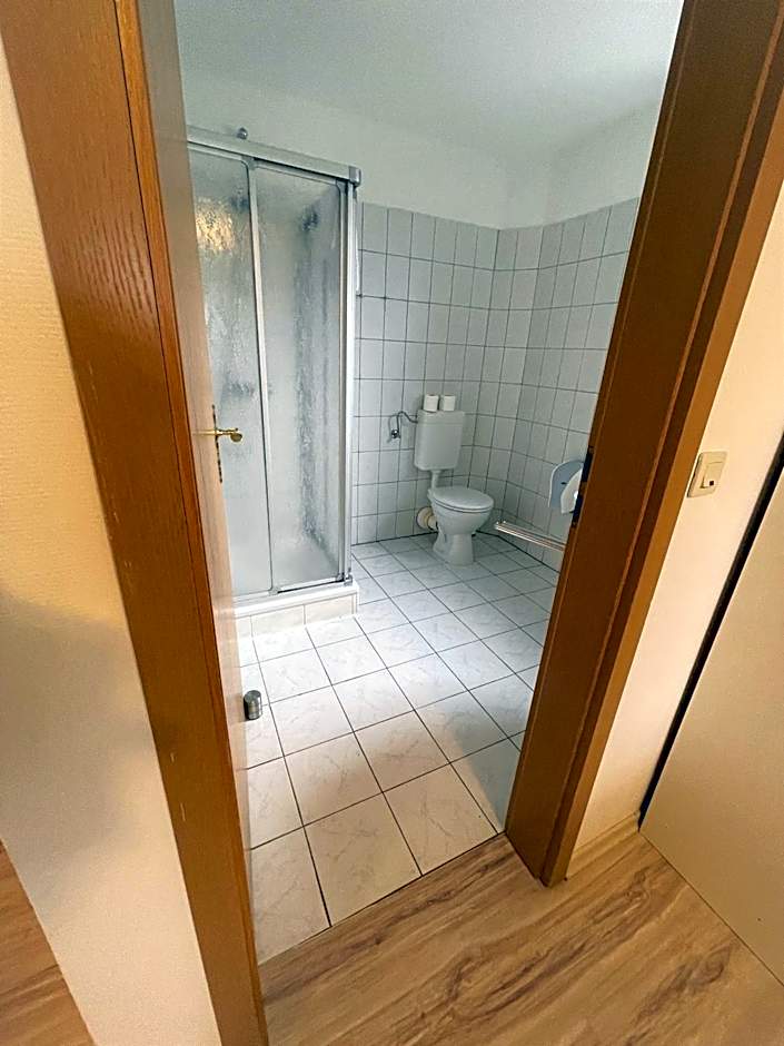 Ellada Restaurant & Hotel