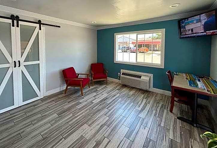 Motel 6 Yuba City, CA