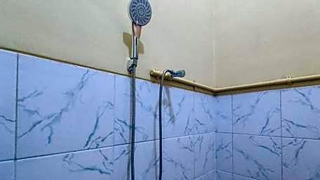 Hotel Shinta 1 near Stasiun Kertosono Mitra RedDoorz