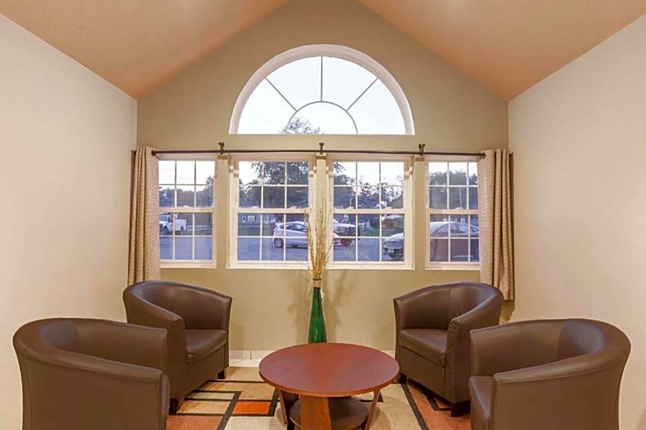 Super 8 by Wyndham Schenectady/Albany Area