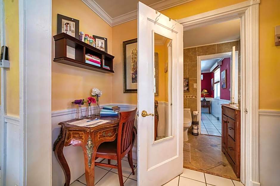 Sinclair Boutique Hotel