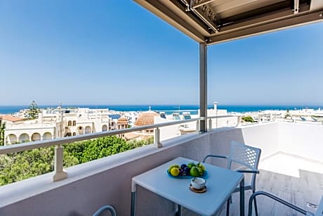 Double or Twin Room with Side Sea View