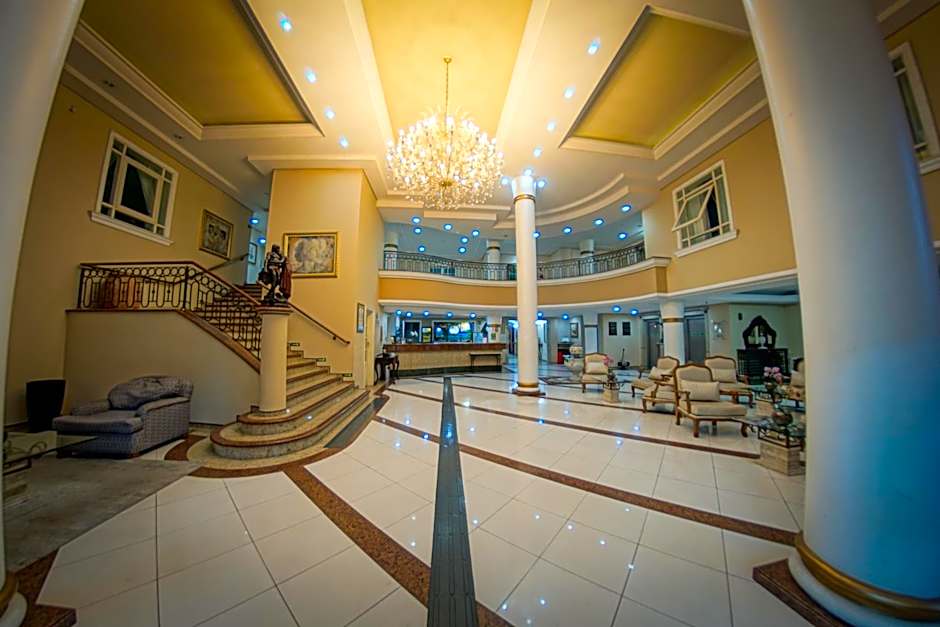 Hotel Euro Suite Campinas by Nacional Inn - Proximo ao Cambui