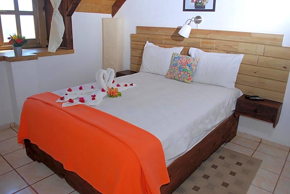 Hotel Rancho Constanza