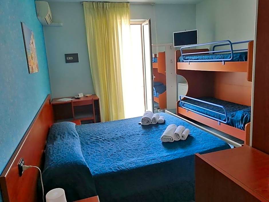 Megaron Hotel – Pozzallo, OR
