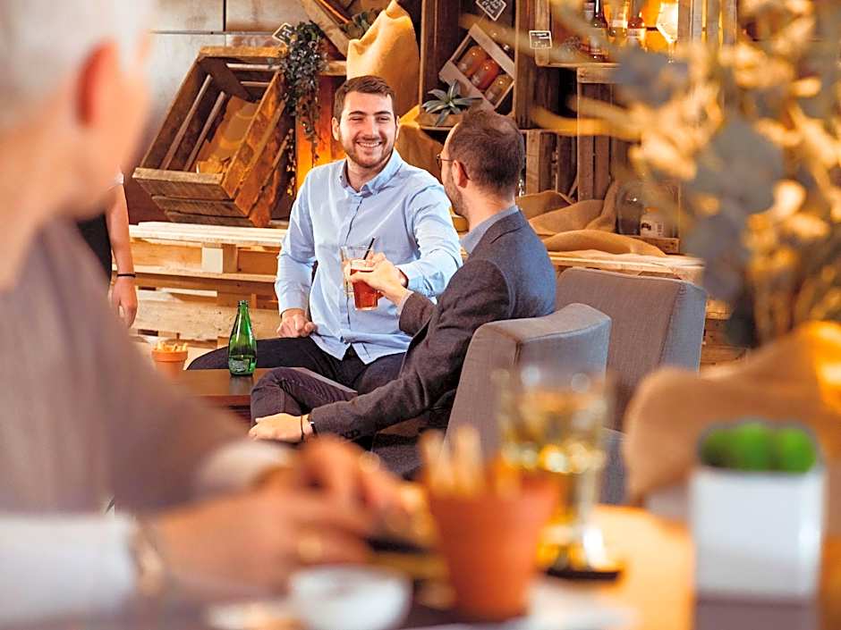 B&B HOTEL Lyon Nord 4 étoiles