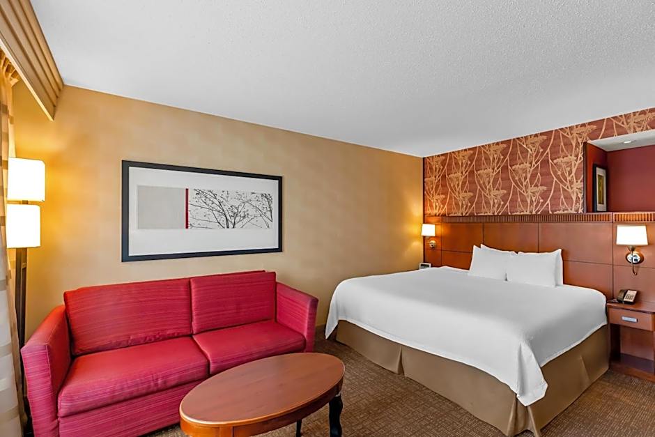 Sonesta Essential Junction City