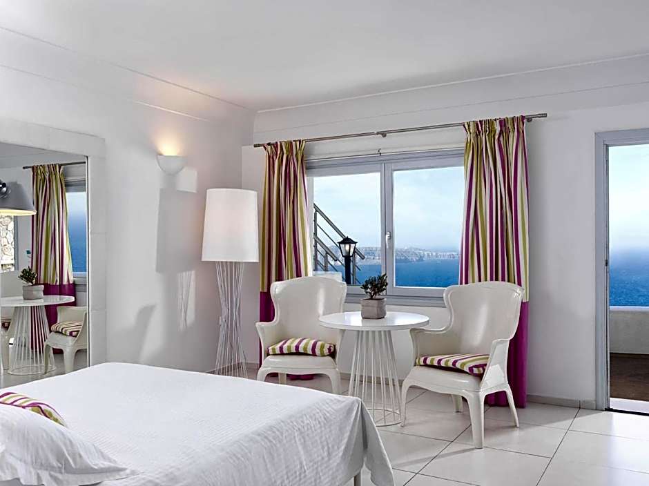 Caldera's Lilium Villas