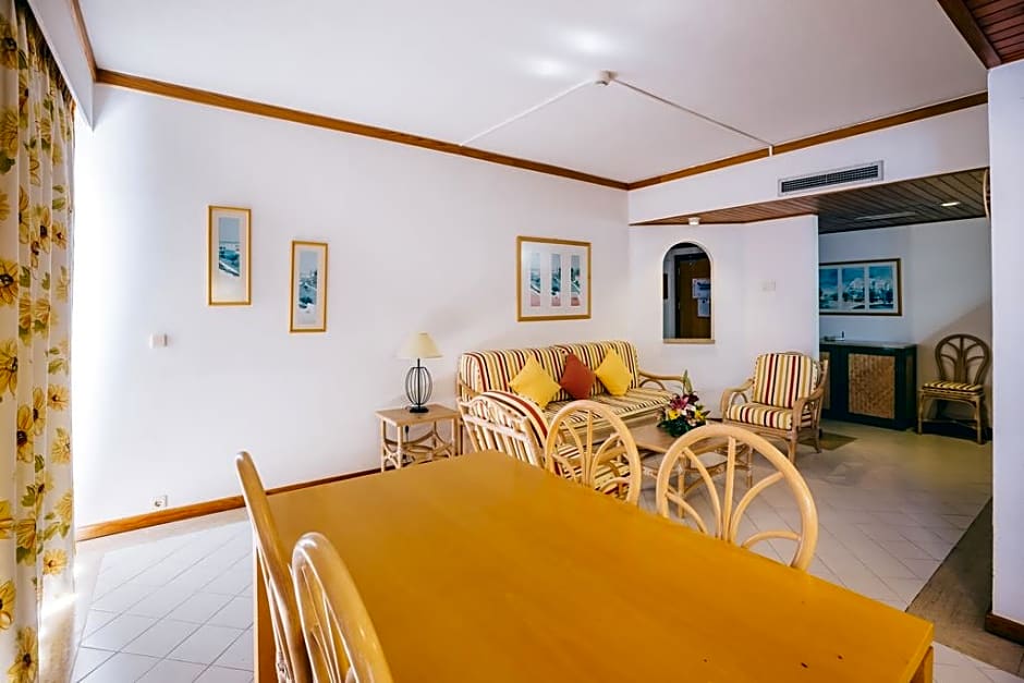 Muthu Oura Praia Hotel