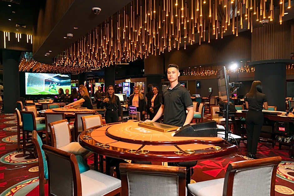 Waymore Hotel Spa & Casino