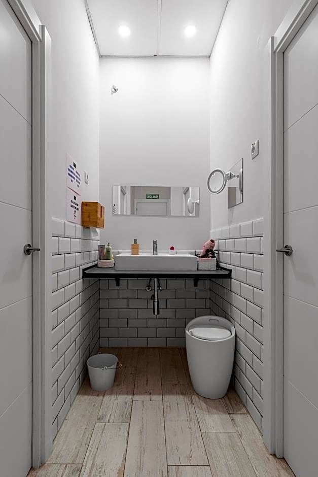 OXYGEN HOSTEL Capsula