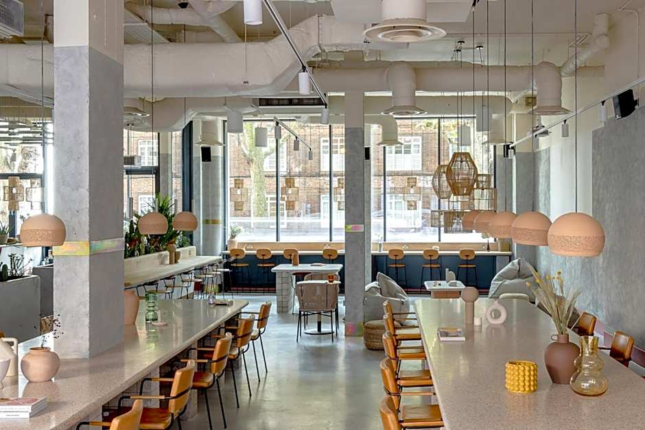 Bermonds Locke, Tower Bridge