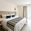 Hotel Velvet Plaza
