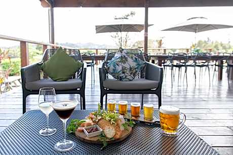 Castaway Norfolk Island Hotel