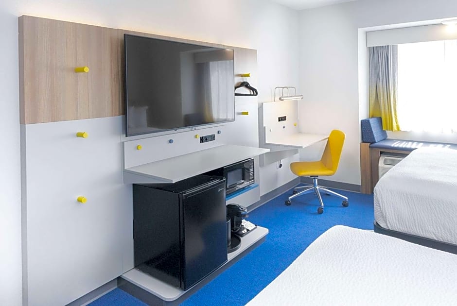 Microtel Inn & Suites By Wyndham Springville