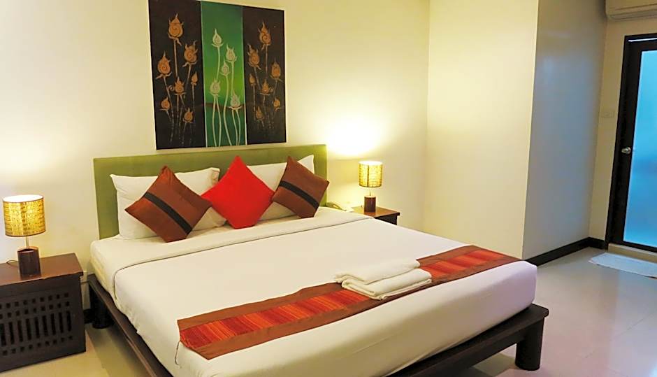 Queen Boutique Hotel