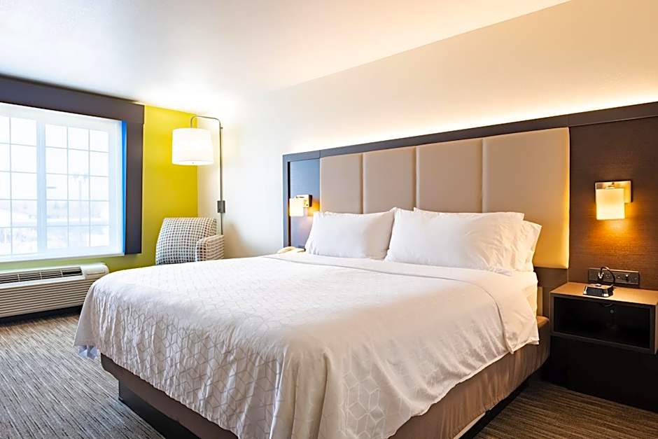 Holiday Inn Express Hotel & Suites Evanston By IHG