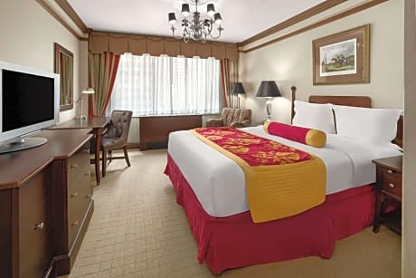 Queen Room - Non-Smoking