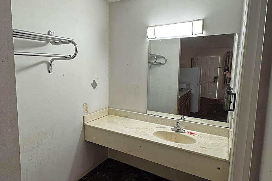General Bragg Inn & Suites Chickamauga
