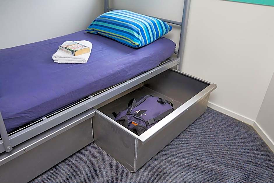 Pacific Coast Lodge and Backpackers